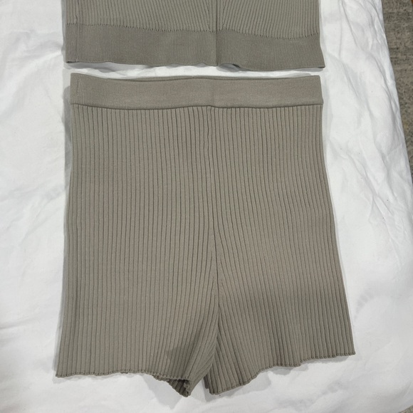 HM Short Set - Picture 2 of 4